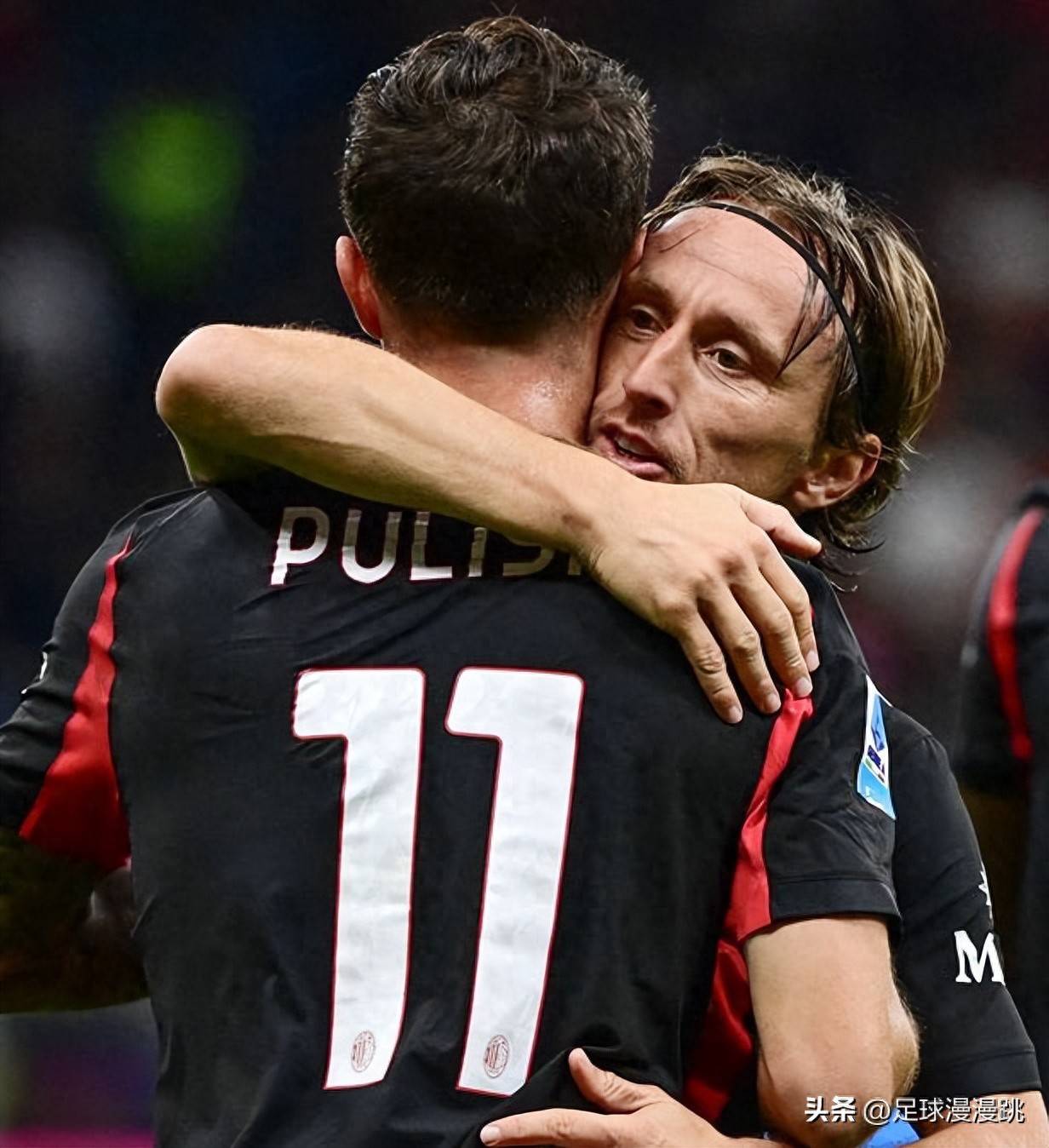 Milan Sports-包含离谱！葡萄牙体育转会期伤情更新AC米兰转会期完成体检，今晨AC米兰备战亚冠的词条